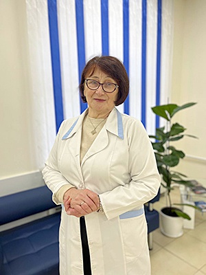 Зоя Михайлівна - гінеколог-ендокринолог